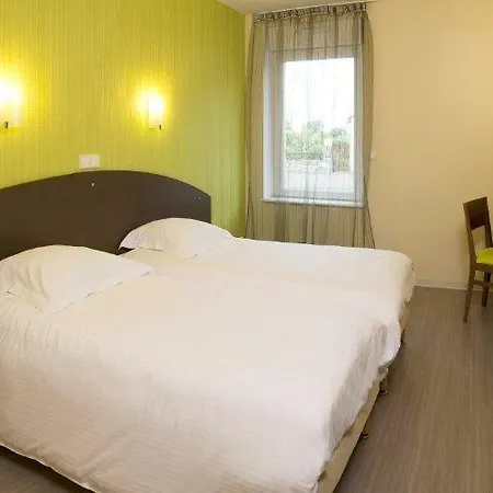 De La Baie Hotel