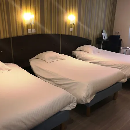 De La Baie Hotel 2*