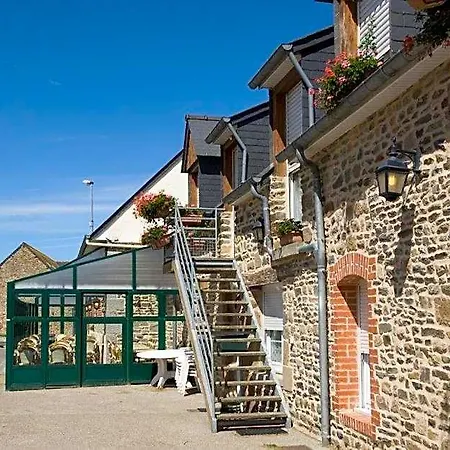 De La Baie 2*