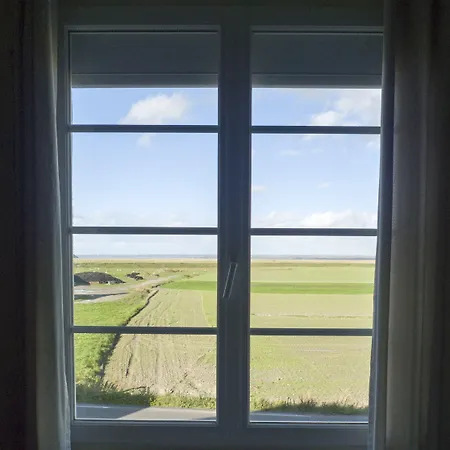 De La Baie 2*