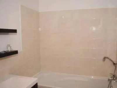 أوبيرج دي لا باي فندق