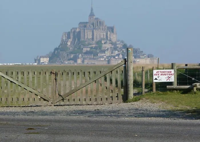 De La Baie فندق Mont-Saint-Michel